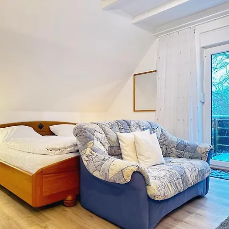 Zaunkoenigs Nest * Bohl